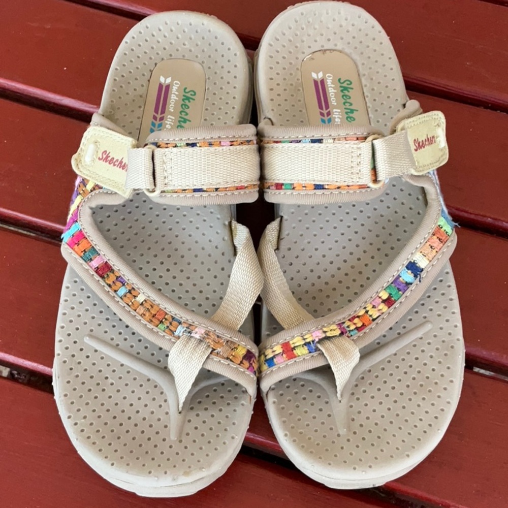 Skechers Wrap Toe Comfort Sandals